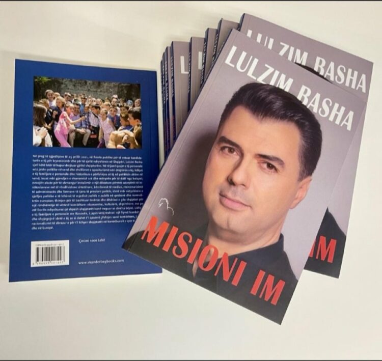 ‘Misioni im’/ Lulzim Basha boton librin e angazhimeve për 25 prillin