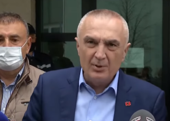 Meta paralajmëron Veliajn: I them kryepalaços të bashkisë bandë, mos iu bind më të çmendurit