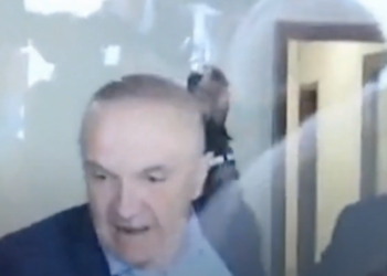 Si degjeneroi sherri deri në përplasje fizike te Presidentit Meta me policinë bashkiake tek godina e FRD