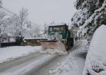 Moti i keq në vend/ Publikohet lista e zonave më problematike të bllokuara nga dëbora