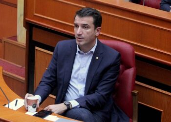 Veliaj kundërshton pretendimet e Metës: Ndërtesa ku qëndron FRD ka 4 vite që zaptohet pa kontratë