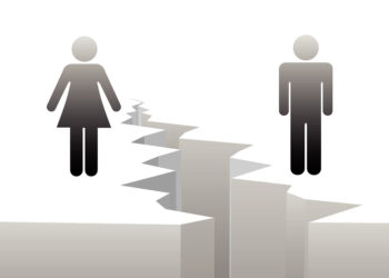 Burrat vs gratë në Shqipëri: “Gara” në punë, paga, drejtim, politikë, kursime, kredi