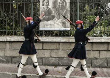 Greqia shënon 200 vjetorin e Pavarësisë, festimet kulmojnë me paradë ushtarake