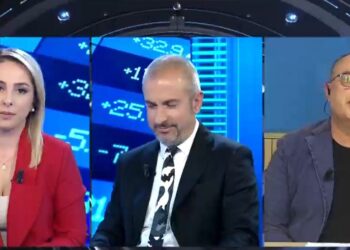 Transparenca e fondeve të donatorëve? Gazetarja ‘zë ngushtë’ Bushatin: Nuk jam Arbri i ‘Fundjava Ndryshe’