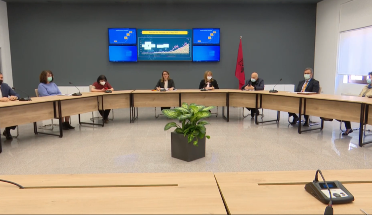 Mblidhet komiteti teknik i ekspertëve, Manastirliu jep lajmin çfarë do ndodhë me masat shtrënguese