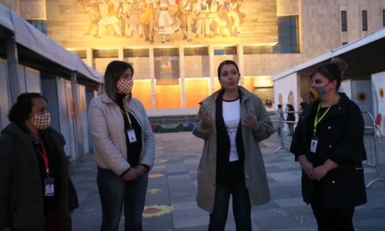 Dita e dytë e imunizimit masiv/ Manastirliu: Targeti ynë është të kalojmë 10 mijë vaksinime në ditë