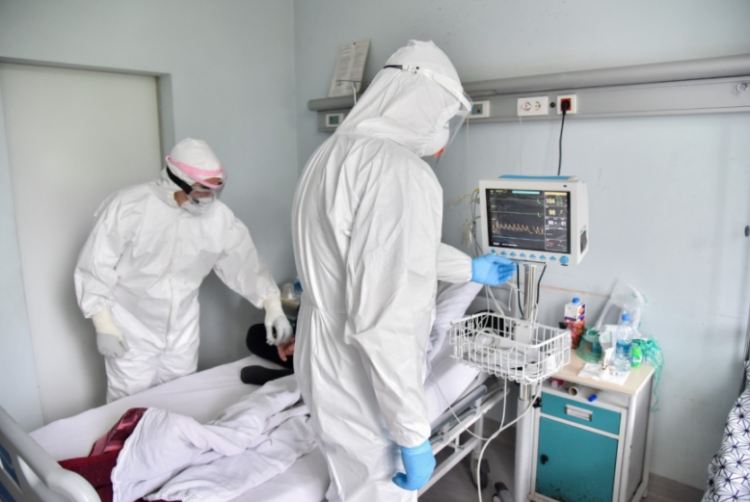 Pandemia rrit numrin e vdekjeve në vend. Më shumë se 8 mijë vdekje se një vit më parë