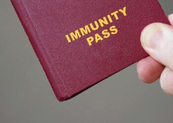 COVID-19/ Kina bëhet shteti i parë që nxjerr pasaportën e vaksinimit