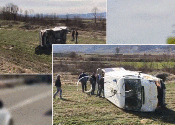 VIDEO/ Autoambulanca përplaset me një mjet dhe përfundon në një parcelë në anë të rrugës