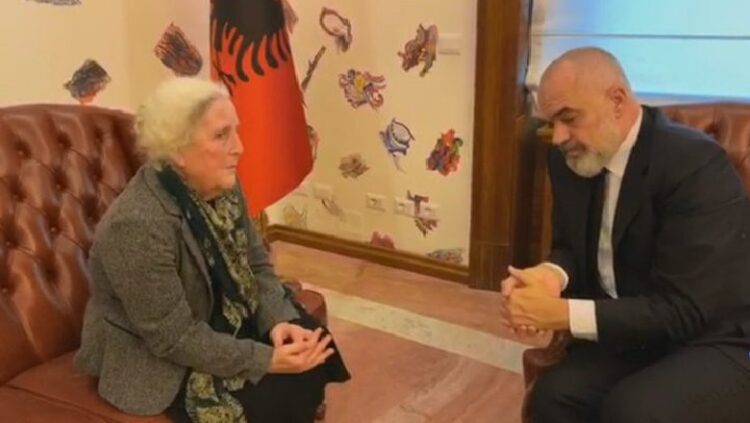 Pas Najada Çomos, Rama fton Luljeta Bozon të kandidojë për deputete në zgjedhjet e 25 Prillit