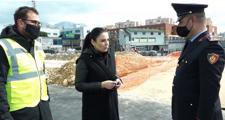 Hapet tuneli 4 tek ‘Shqiponja’, Balluku: Do të ndihmojnë me trafikun deri në përfundimin e këtij aksi