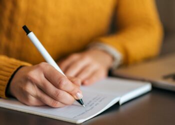 Studimi për Shqipërinë/ 44 mijë persona mbi 15 vjeç s’dinë shkrim e këndim, 7% të rinj