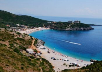Turizmi humbi 1.1 mld euro nga pandemia, por dhe shqiptarët “kursyen” 915 mln euro