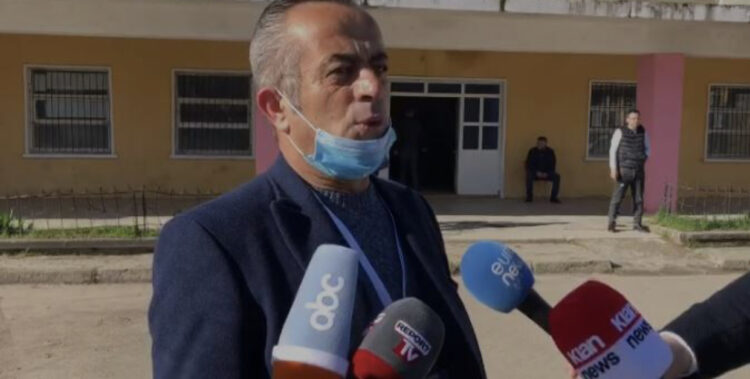 Probleme me votimet në Dibër, kryetari i KZAZ: Ka qendra ku nuk ka filluar procesi