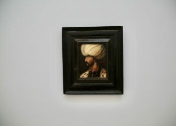 Portreti i rrallë i Sulltanit Osman Sulejman shitet për 438,500 paund në Mbretërinë e Bashkuar