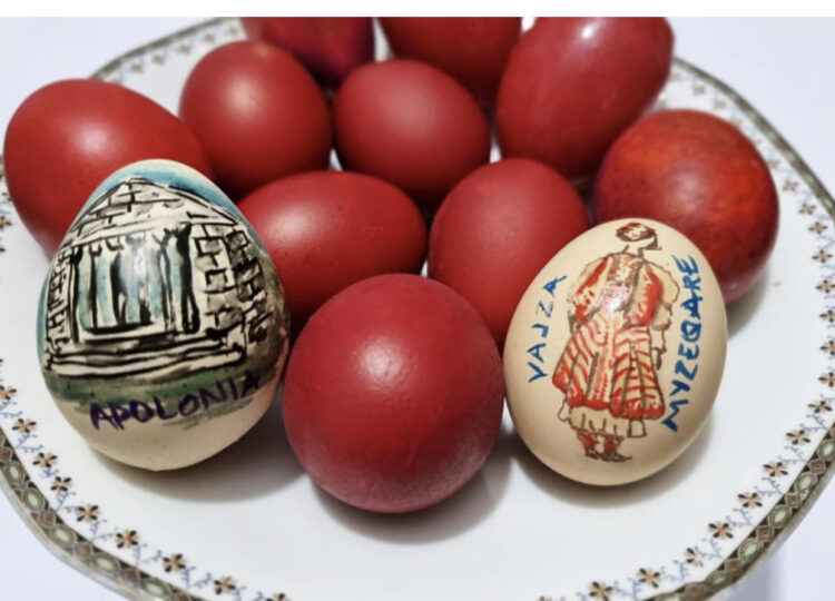 Rama uron besimtarët: Gëzuar Pashkët nga Fieri