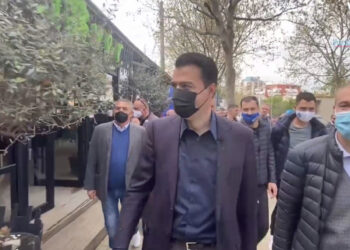 Basha takime me qytetarët në Tiranë: Të gjithë bashkë të sjellim ndryshimin