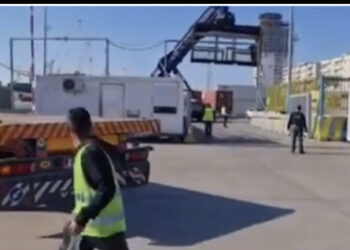 Shkoi të merrte bananet, arrestohet punonjësi i “Masabi fruits” në konteinerin e të cilës u gjetën 200 kg drogë