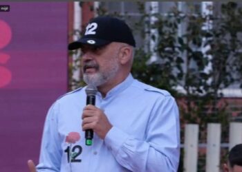 Rama ironizon opozitën: Saliu dhe Likja krushq, Mona është fara e zezë!