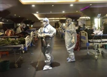 India shënon 2 mijë vdekje në ditë, Kina ‘e gatshme’ të ndihmojë