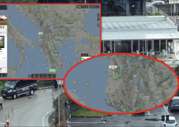 Ulet avioni i parë në Rinas pas më shumë se 24 orë bllokimi të aeroportit