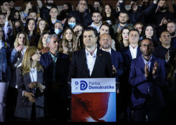 Basha: Besuam te demokracia por u përballëm me një regjim