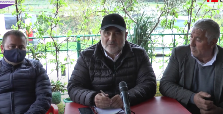 Deputeti Vullnet Sinaj takim në fshatin Astane: Kam mbajtur premtimi për rrugën e Lumit te Vlorës