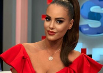 Hygerta Sako flet hapur për sfidat e një mami beqare në Shqipëri