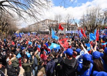 Basha mban miting në Korçë: Jemi 4 ditë para fitores tonë të madhe