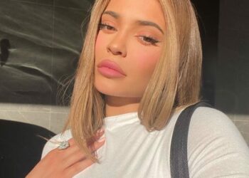 Publikohet lista e 20 emrave më të pasur të Instagram-it, kush e mori vendin e parë të Kylie Jenner?