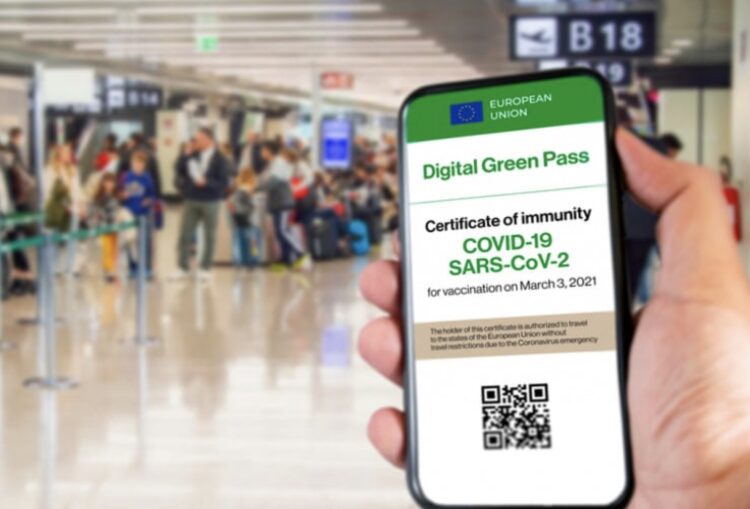 “Green covid pass”, rreziqet e pasaportave të imunitetit