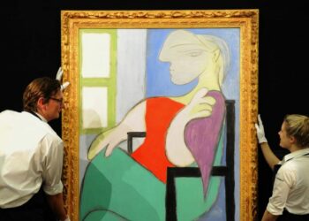 Portreti i Picasso-s “Gruaja Ulur Afër Një Dritare” në ankand për 55 milionë dollarë