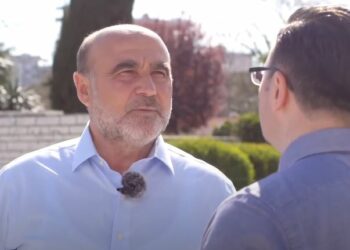 Rrëfimi i jetës së deputetit Vullnet Sinaj/ Udhëtimi panoramik mes kujtimeve të fëmijërisë, familjes dhe biznesit