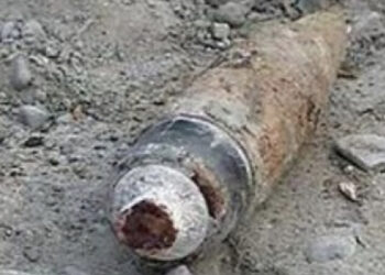 LAJMI I FUNDIT/ Gjendet një predhë e paplasur në Vlorë