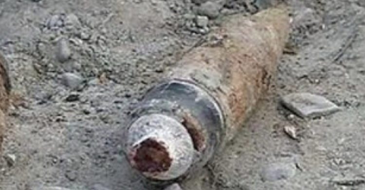 LAJMI I FUNDIT/ Gjendet një predhë e paplasur në Vlorë