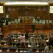 Tensione e përplasje mes deputetëve dhe ministrave në Kuvendin e Kosovës