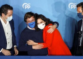 Zgjedhjet në Spanjë: Isabel Diaz Ayuso fiton zgjedhjet në një moment krize shtetërore