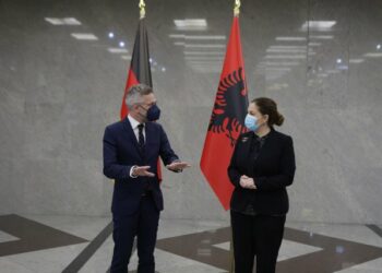 Xhaçka takim me ministrin gjerman: Ne i kemi bërë detyrat e shtëpisë