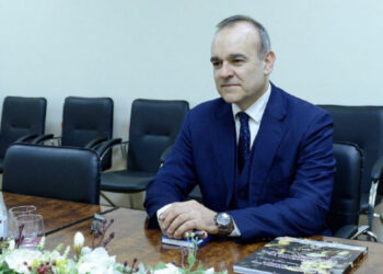 Ambasadori i OSBE: Hetim i shpejtë për vrasjen në Elbasan, gjyqësori do të bëjë atë që duhet bërë