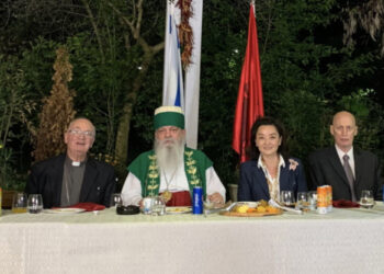 Kim iftar me përfaqësues të besimeve fetare në Shqipëri: Gëzuar Ramazanin!