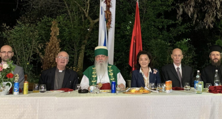 Kim iftar me përfaqësues të besimeve fetare në Shqipëri: Gëzuar Ramazanin!