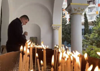 Berati, Fieri, Gjirokastra e Korça kremtojnë pashkët