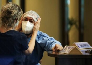 COVID-19 në Brazil/ Mbi 2 mijë viktima në 24 orët e fundit