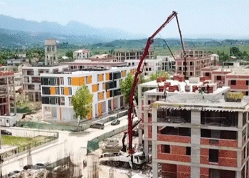 Rama poston pamjet e rindërtimit nga Thumana: Qyteza e bukur e Rilindjes