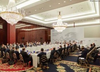 Asnjë hap para në luftën antikorrupsion, qeveria Rama ‘harron’ premimet e bëra në Procesin e Berlinit (RAPORTI)