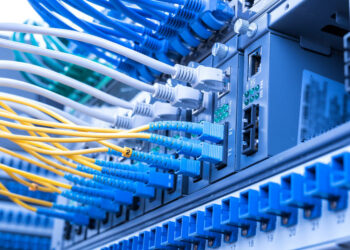 Shqipëria mbetet e fundit në Europë për internetin me linja fikse