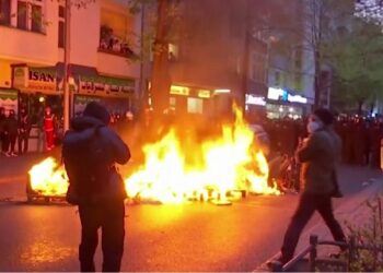 Protesta të dhunshme kundër masave ndaj Covid-19 në kryeqytetet europiane