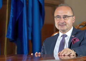 Ministri kroat: Jemi kundër ndryshimit të kufijve në Ballkan