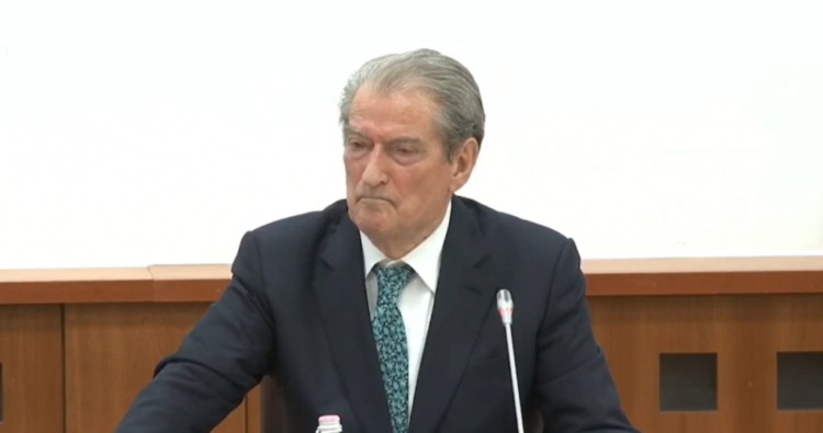 Berisha sinjal Bashës: Bashkëqeverisja PD-PS do të ishte fatalitet për Shqipërinë