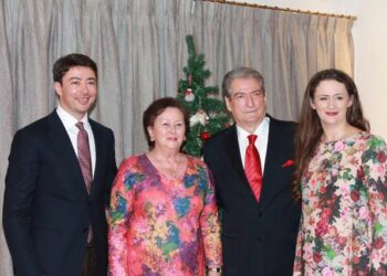 Berisha mbron pasurinë e djalit dhe vajzës: Nuk kanë marrë asnjë lek nga shteti